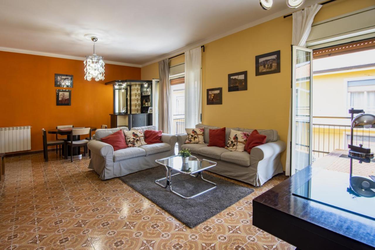 דירות לינגואגלוסה Etna Sicilian House מראה חיצוני תמונה